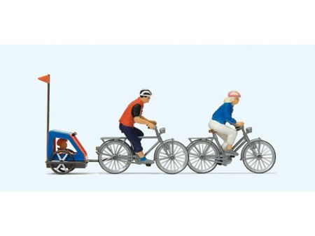Preiser HO Familie auf Radtour