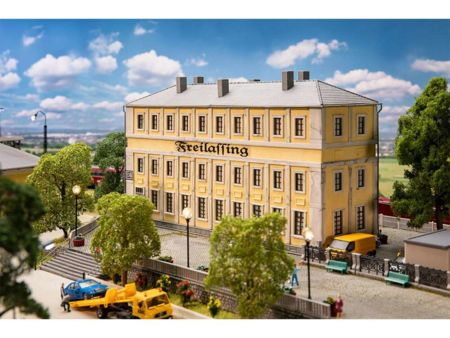 Faller HO Bw-Verwaltung Freilassing