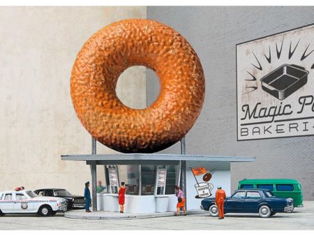 WALTHERS Donut-Stand Hole-in-one