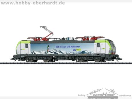 TRIX HO E-Lok Re 493 BLS