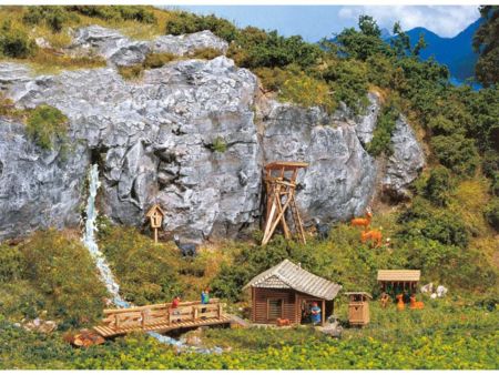 Faller  Spur N Jagdhütte mit Hochsitz