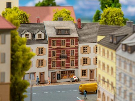 Faller  Spur Z  Stadthaus mit Bäckerei