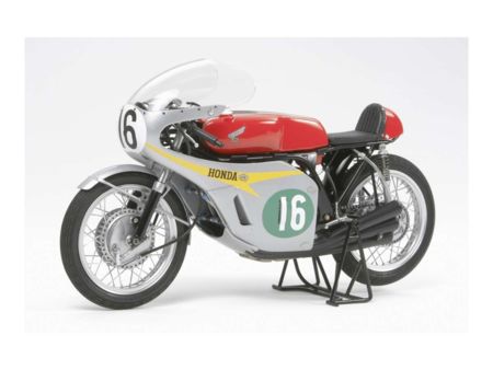 Tamiya 1:12 Honda RC166 GP Racer 1960