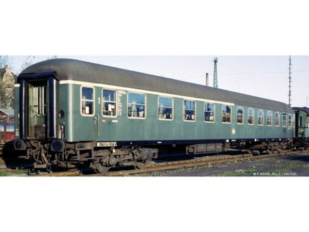 BRAWA  H0 Schnellzugwagen AB4ümg-55 DB III AC LED+