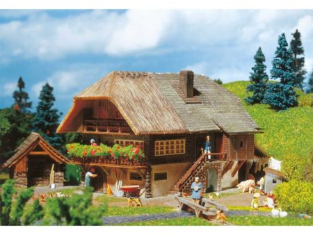 Faller H0 Schwarzwälder Bauernhaus