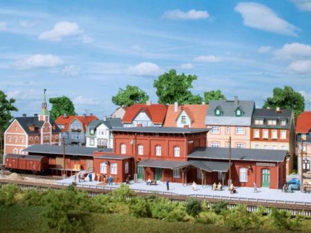 Auhagen TT Bahnhof Wittenburg
