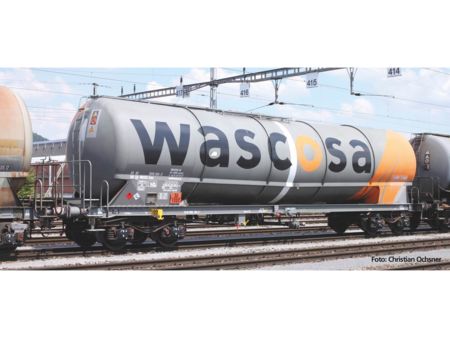 Piko HO Tankwagen mit grosser Wascosa Schrift SBB VI