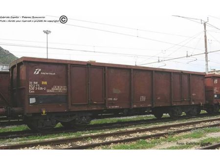 Piko 2er Set Offene Güterwagen Eaos FS V mit Sandladung