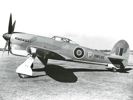 MINICRAFT 1/144 Hawker Tempest