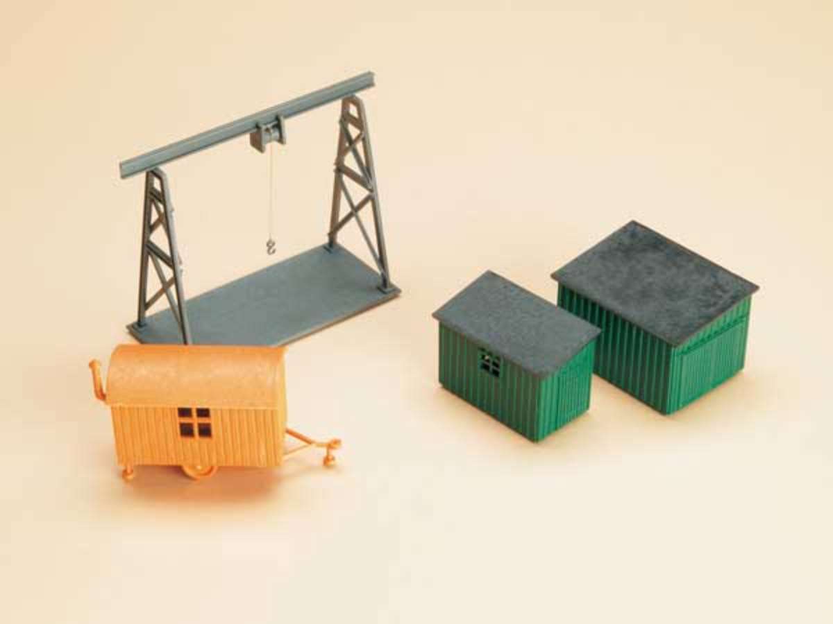 Lot en relief H0/TT avec 6 façades industrielles